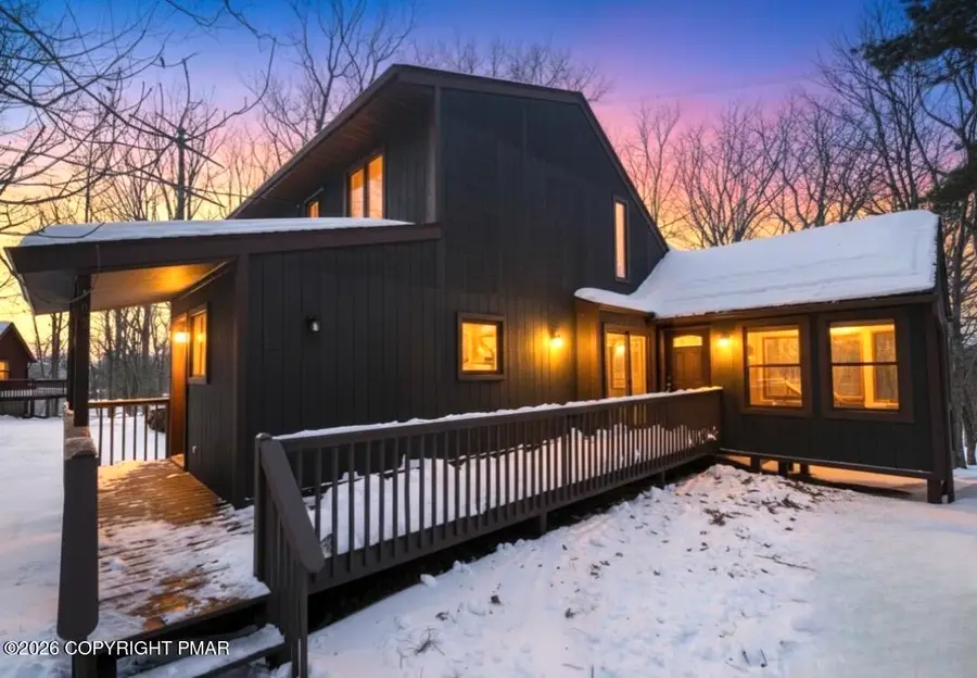 103 Ashley Court, Bushkill, PA 18324 - #3