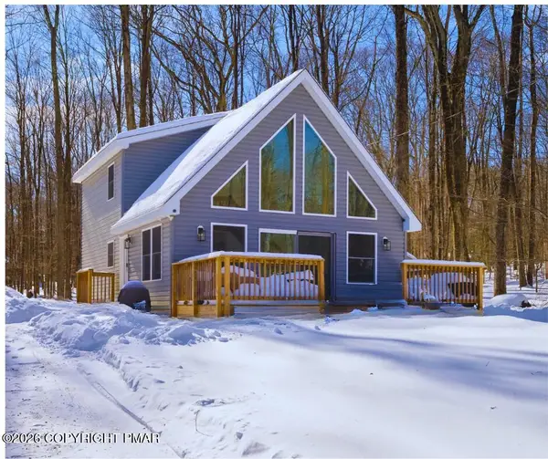 1819 Stag Run, Pocono Lake, PA 18347