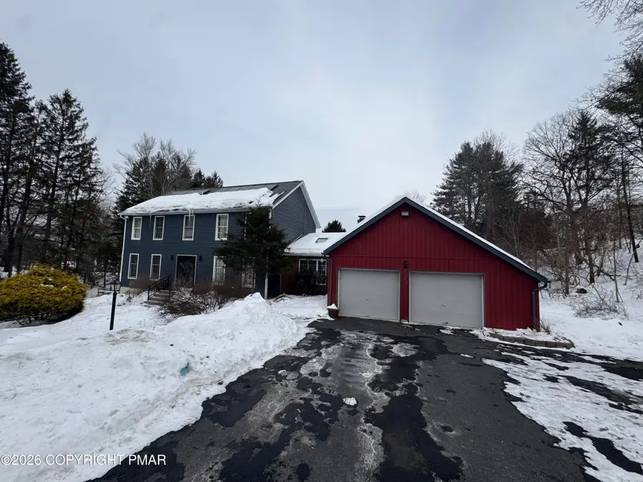 5602 Broadacre Drive, Stroudsburg, PA 18360 - #2