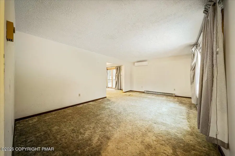 14 Baines Lane, Dallas, PA 18612 - #3