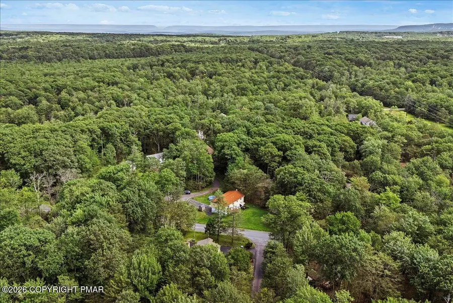 102 Tulip Trail, Tobyhanna, PA 18466 - #3