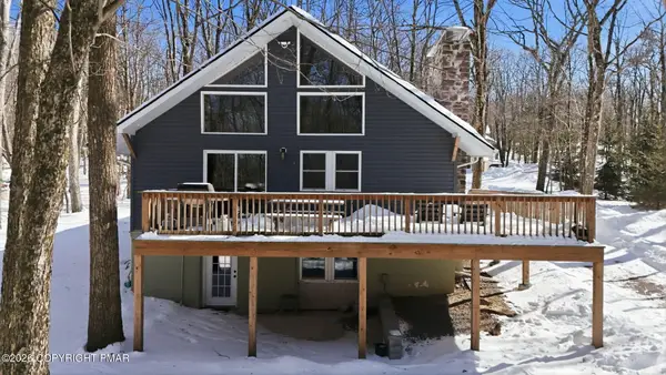 11 Skye Drive, Lake Harmony, PA 18624