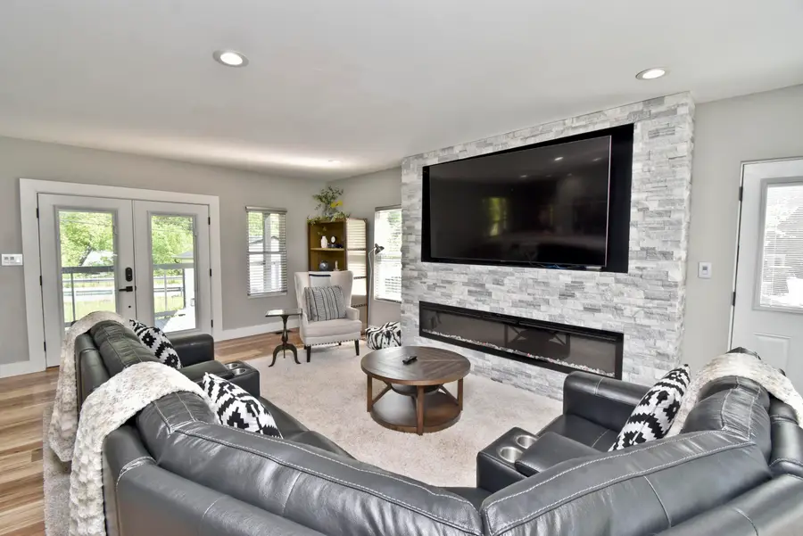 1104 Buttermilk Falls Road, East Stroudsburg, PA 18301 - #3