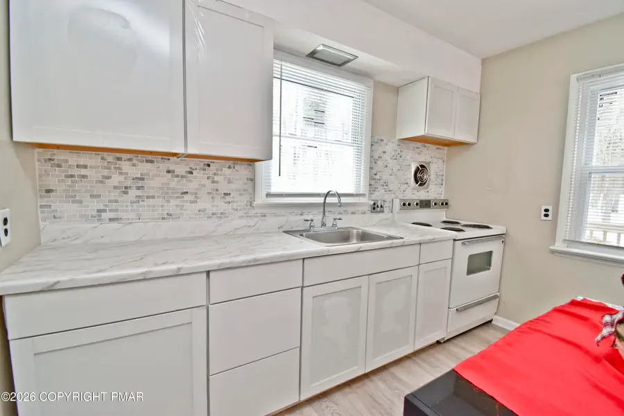 34 Walbert Drive, Stroudsburg, PA 18360 - #3