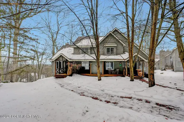 59 Midway Circle, Lake Harmony, PA 18624