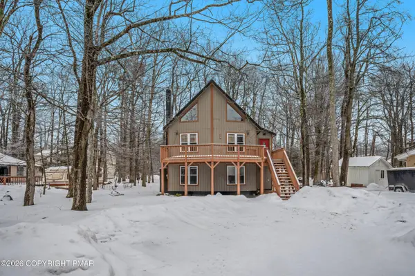 252 Greenbriar Circle, Tobyhanna, PA 18466
