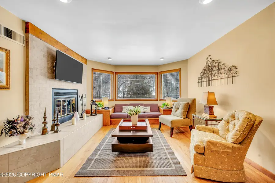 312 Hollow Road, East Stroudsburg, PA 18302 - #3