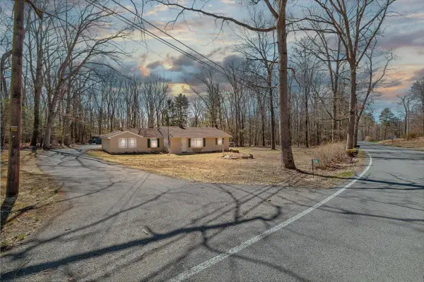 450 Wooddale Road, East Stroudsburg, PA 18302