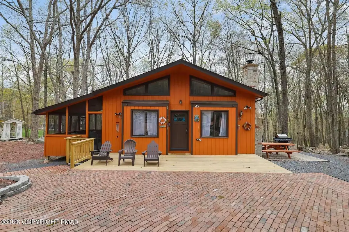 242 St Andrews Drive, Bushkill, PA 18324 - #1