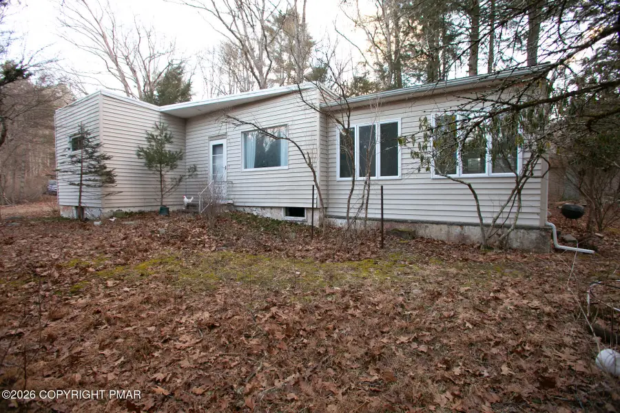 1110 Manzanedo Road, East Stroudsburg, PA 18302 - #3