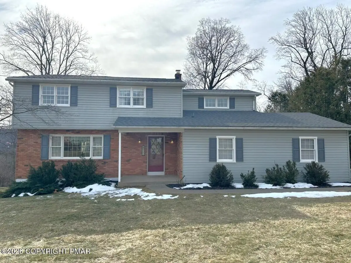 348 Wedgewood Drive, Easton, PA 18045 - #1