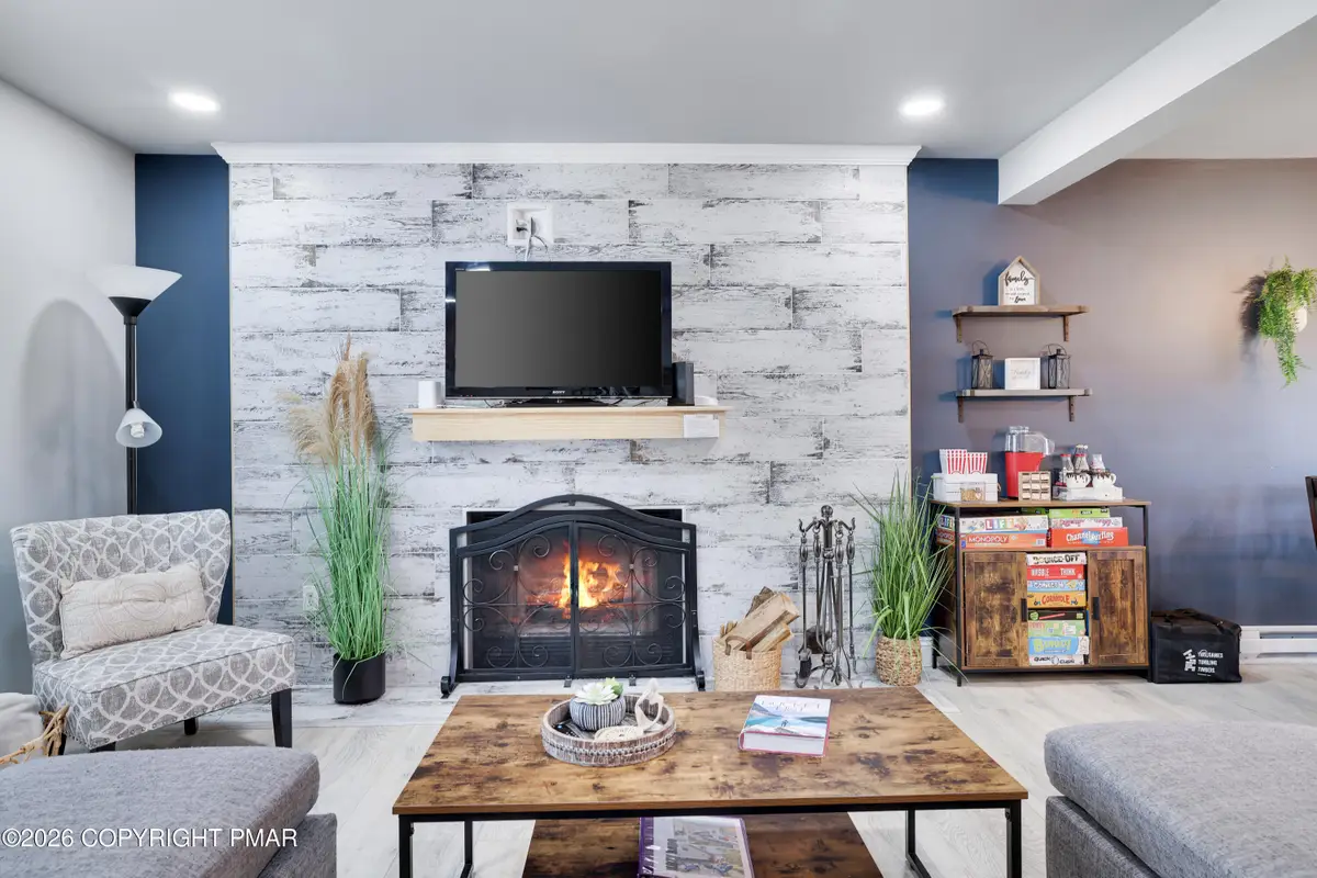 8138 Pecan Terrace, Tobyhanna, PA 18466 - #1