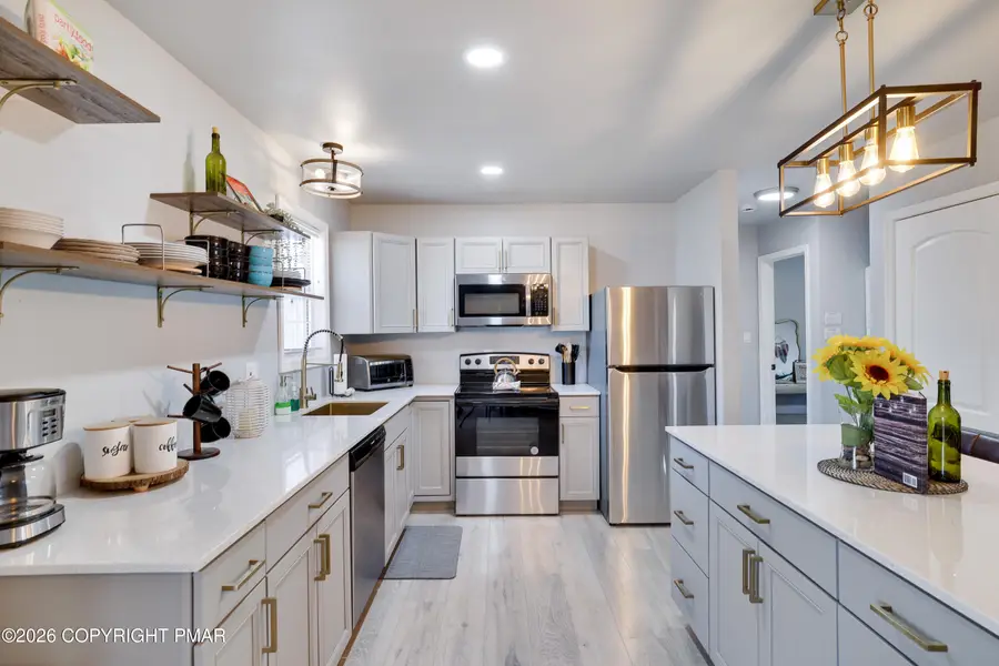 8138 Pecan Terrace, Tobyhanna, PA 18466 - #2