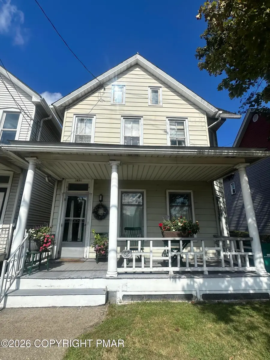 62 Brown Street, East Stroudsburg, PA 18301 - #2