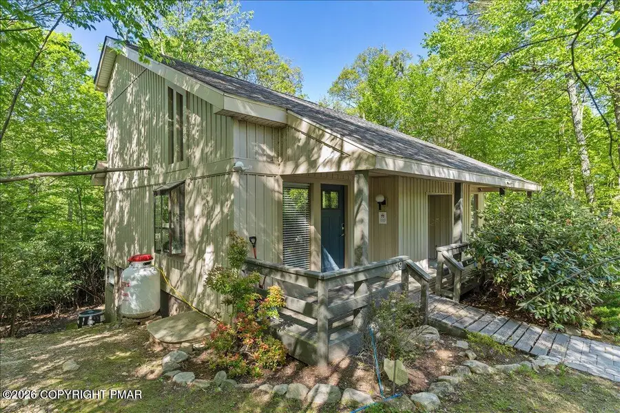 19 Ski Side Drive, Tannersville, PA 18372 - #2