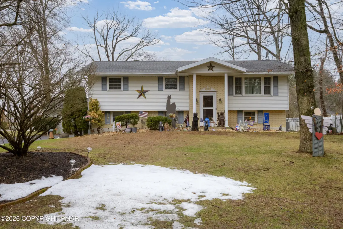 203 Beechwood Lane, Bath, PA 18014 - #1