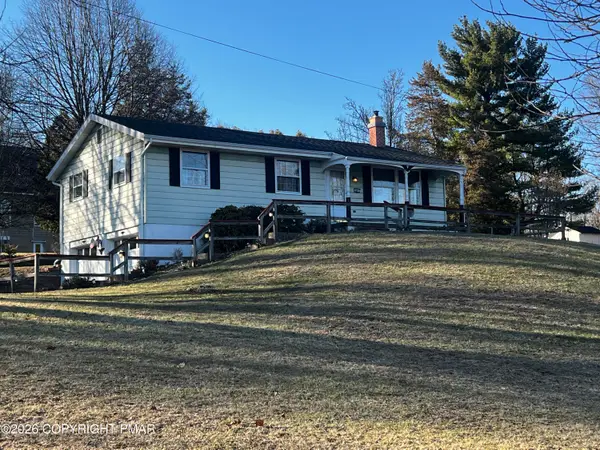 617 School Road, Nazareth, PA 18064