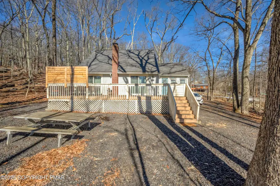 187 Bellingham Drive, Bushkill, PA 18324 - #3