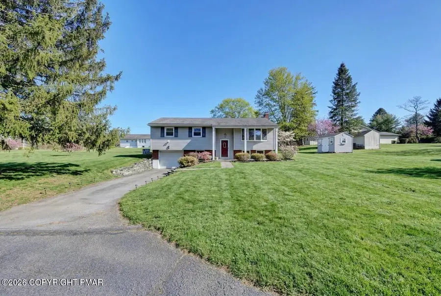 110 Barn Owl Way, East Stroudsburg, PA 18301 - #3