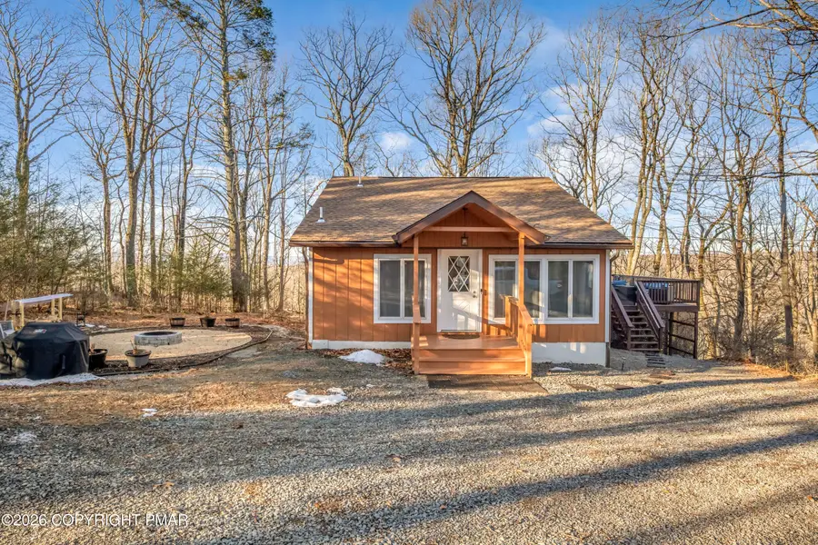 3493 Farview Drive, East Stroudsburg, PA 18302 - #3