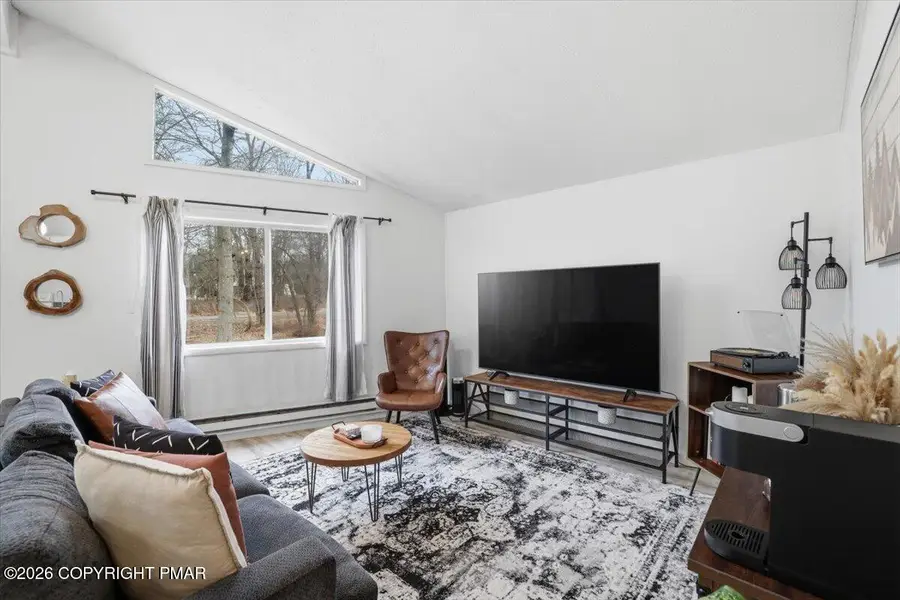 19 Powhatan Terrace, Albrightsville, PA 18210 - #3