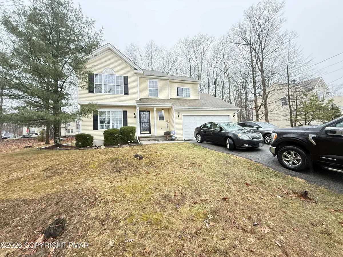 1152 Dorset Drive, Bushkill, PA 18324 - #1