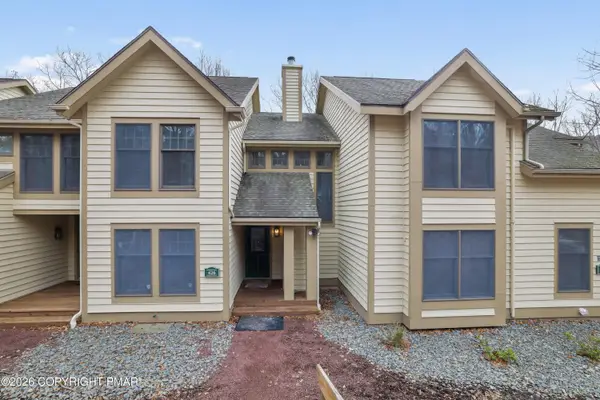 426 Oak Court, Tannersville, PA 18372