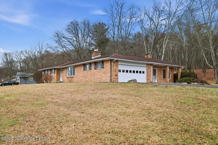 16 Pardees Loop, East Stroudsburg, PA 18302 - #3