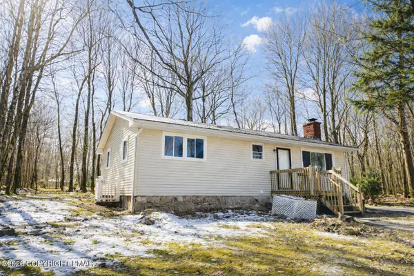 6319 Laurel Road, Pocono Summit, PA 18346