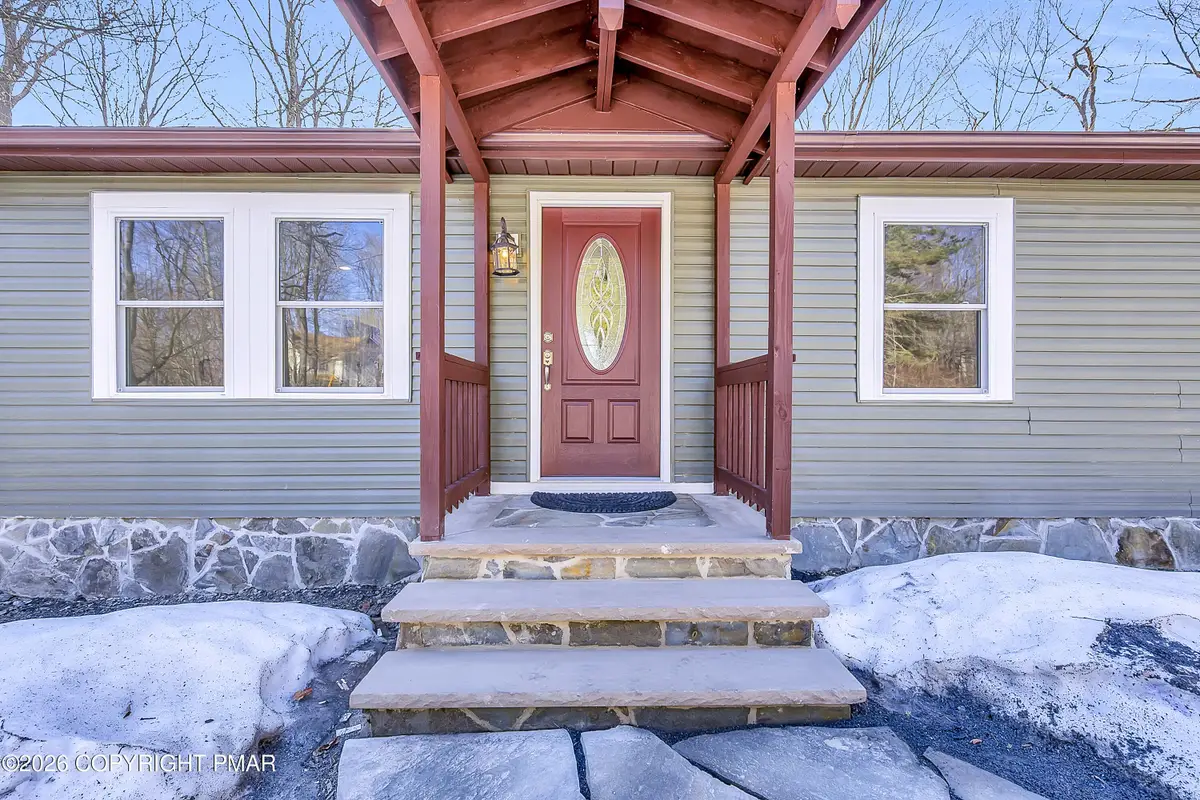 9894 Breezeway Terrace, Tobyhanna, PA 18466 - #1