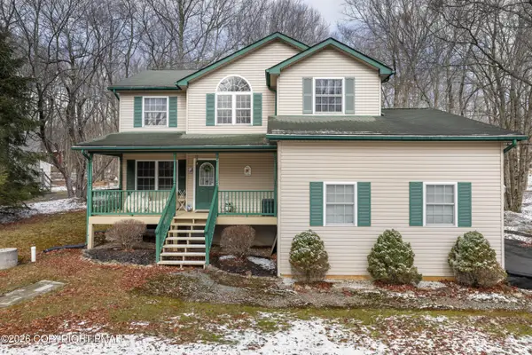155 Oak Place, Blakeslee, PA 18610