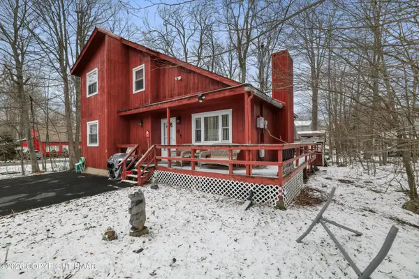2638 Foxledge Drive, Tobyhanna, PA 18466