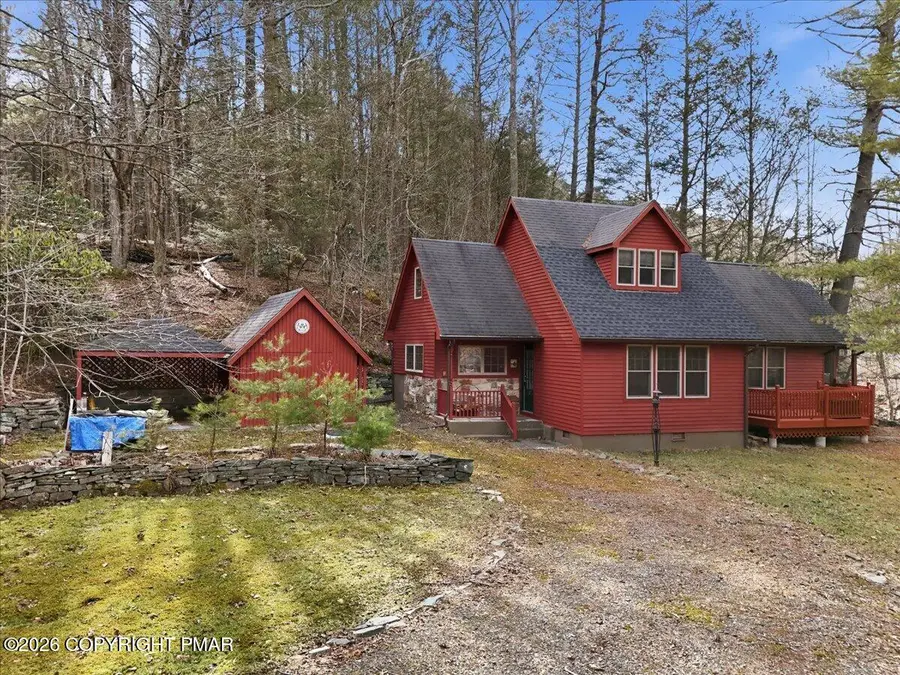 667 Sylvan Cascade Road, Henryville, PA 18332 - #2