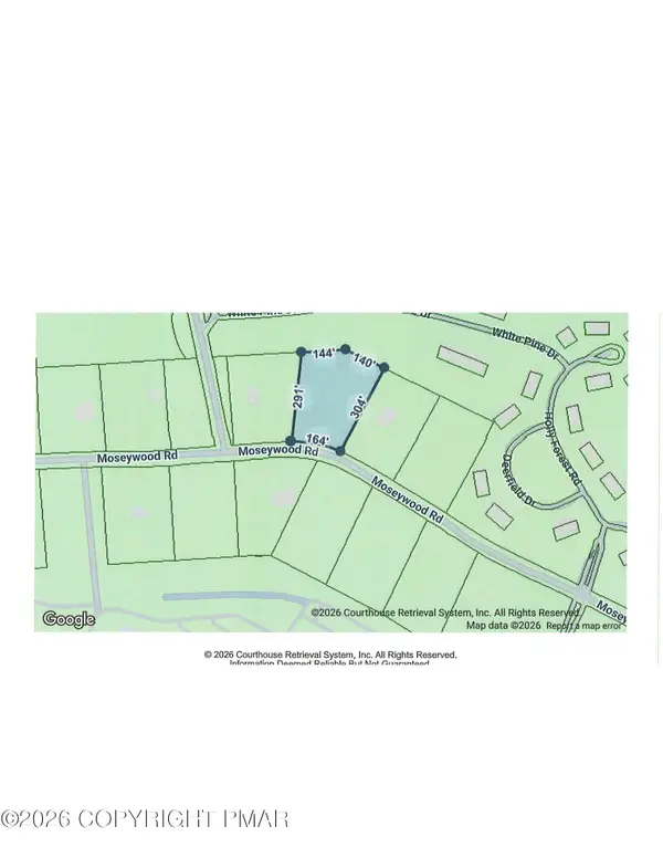 391 Moseywood Road, Lake Harmony, PA 18624