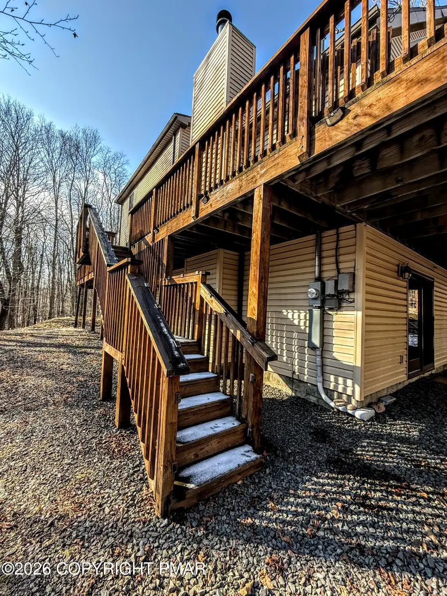 16 Acres Of Diamonds Court, Clifton, PA 18424 - #2