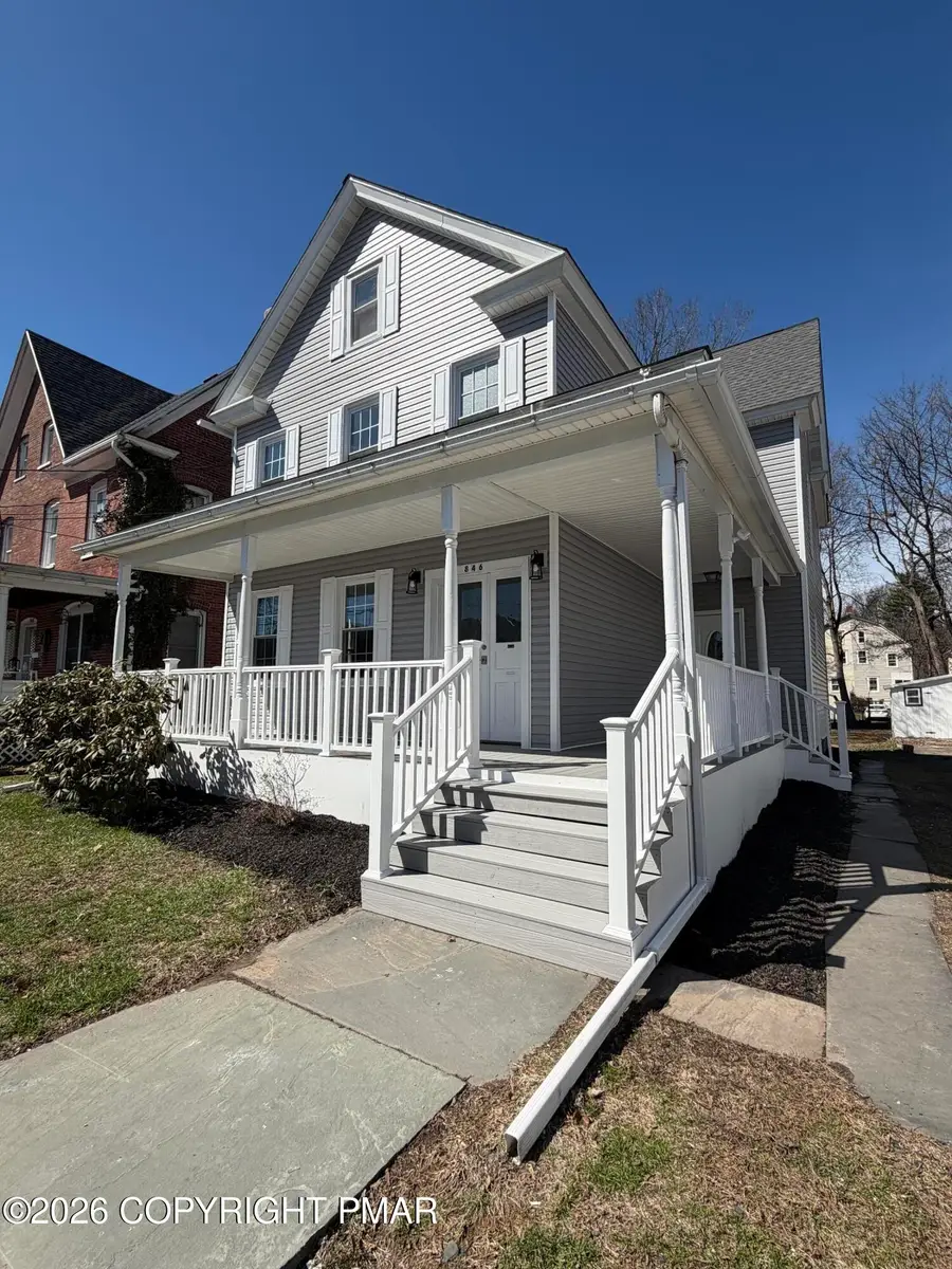846 Thomas Street, Stroudsburg, PA 18360 - #3