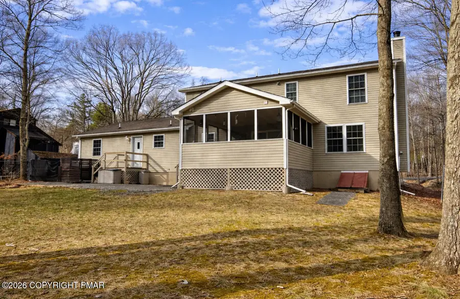 4938 Pine Ridge Drive W, Bushkill, PA 18324 - #2