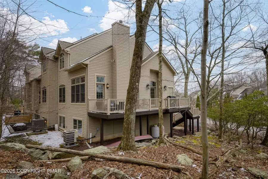 7 Wildbriar Court, Lake Harmony, PA 18624 - #2