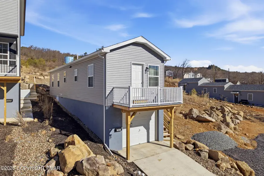 1021 Princeton Avenue, Palmerton, PA 18071 - #2