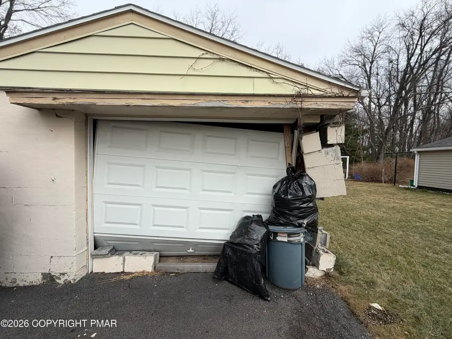 125 Corcoran Street, Old Forge, PA 18518 - #2