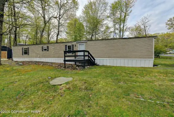 2606 Oakwood Court, East Stroudsburg, PA 18302