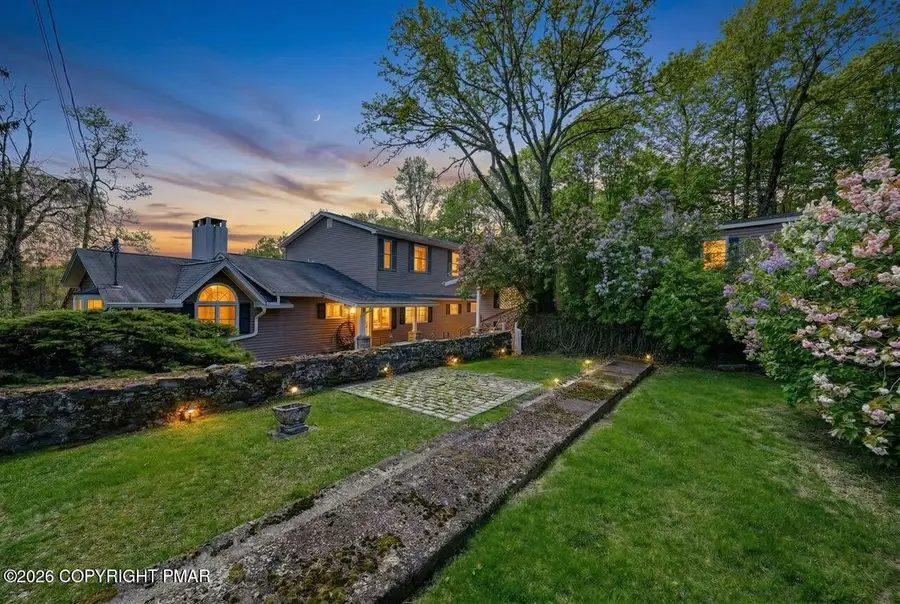 5 Redwood Lane, East Stroudsburg, PA 18301 - #2