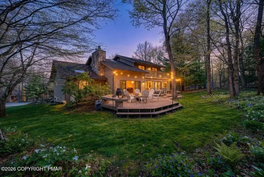 96 Wolf Hollow Road, Lake Harmony, PA 18624 - #2