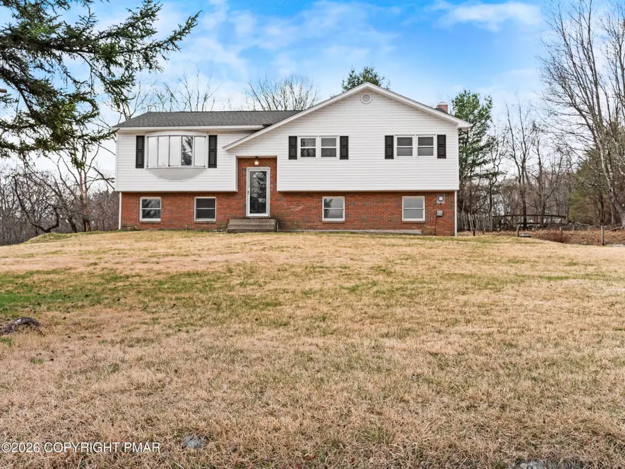 109 Pleasant Lane, Stroudsburg, PA 18360 - #2