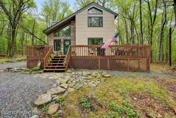 11 Fawn Court, Clifton Township, PA 18424