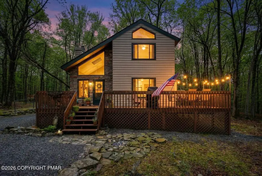 11 Fawn Court, Clifton, PA 18424 - #3