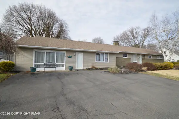 1020 Congdon Avenue, Stroudsburg, PA 18360