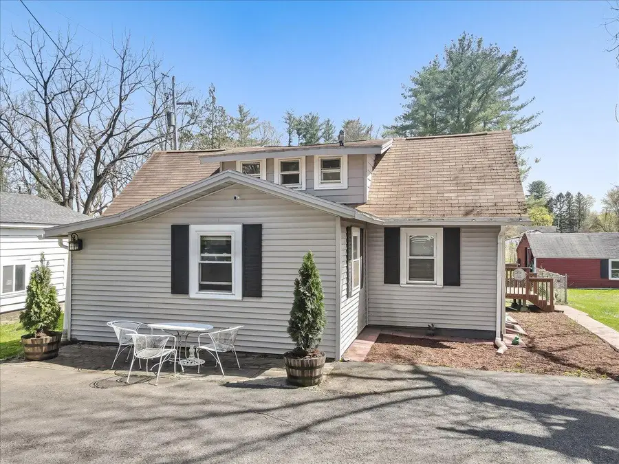 813 Stokes Mill Road, Stroudsburg, PA 18360 - #2