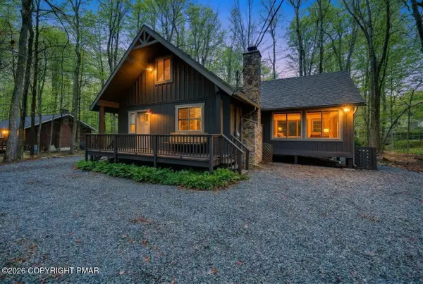 124 Gross Drive, Pocono Pines, PA 18350