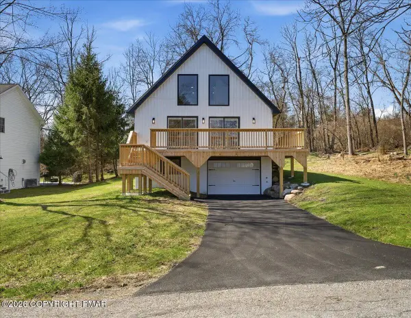 43 Lenape Trail, Mount Bethel, PA 18343